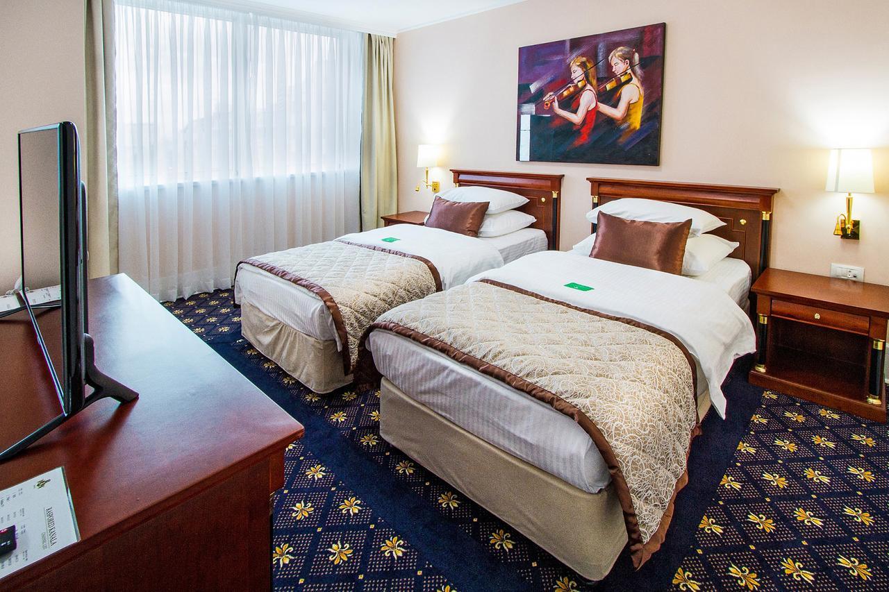 A Hoteli - Hotel Sloboda Sabac Room photo